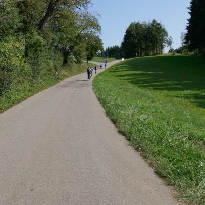 P46 Rassige Abfahrt nach Erzingen